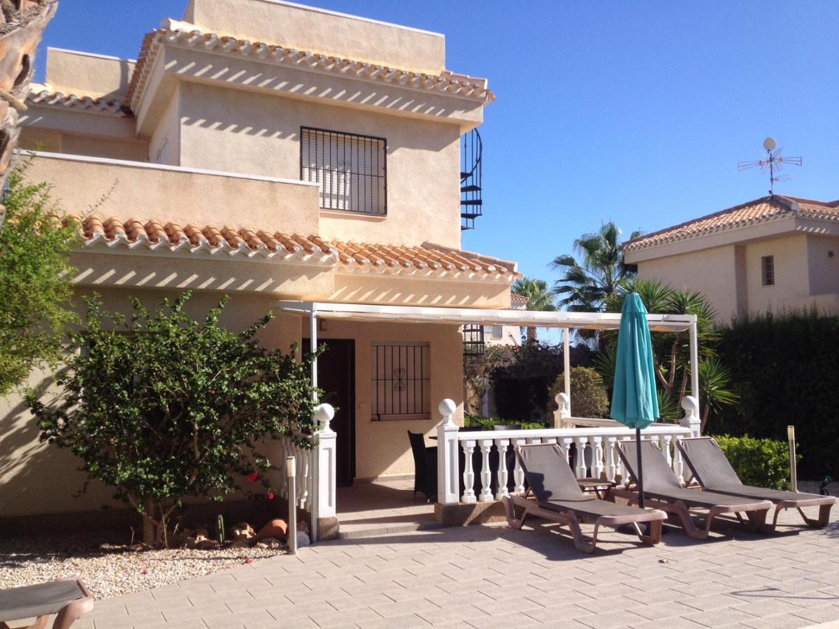 17 Vistamar Playa Flamenca Villa ภายนอก รูปภาพ