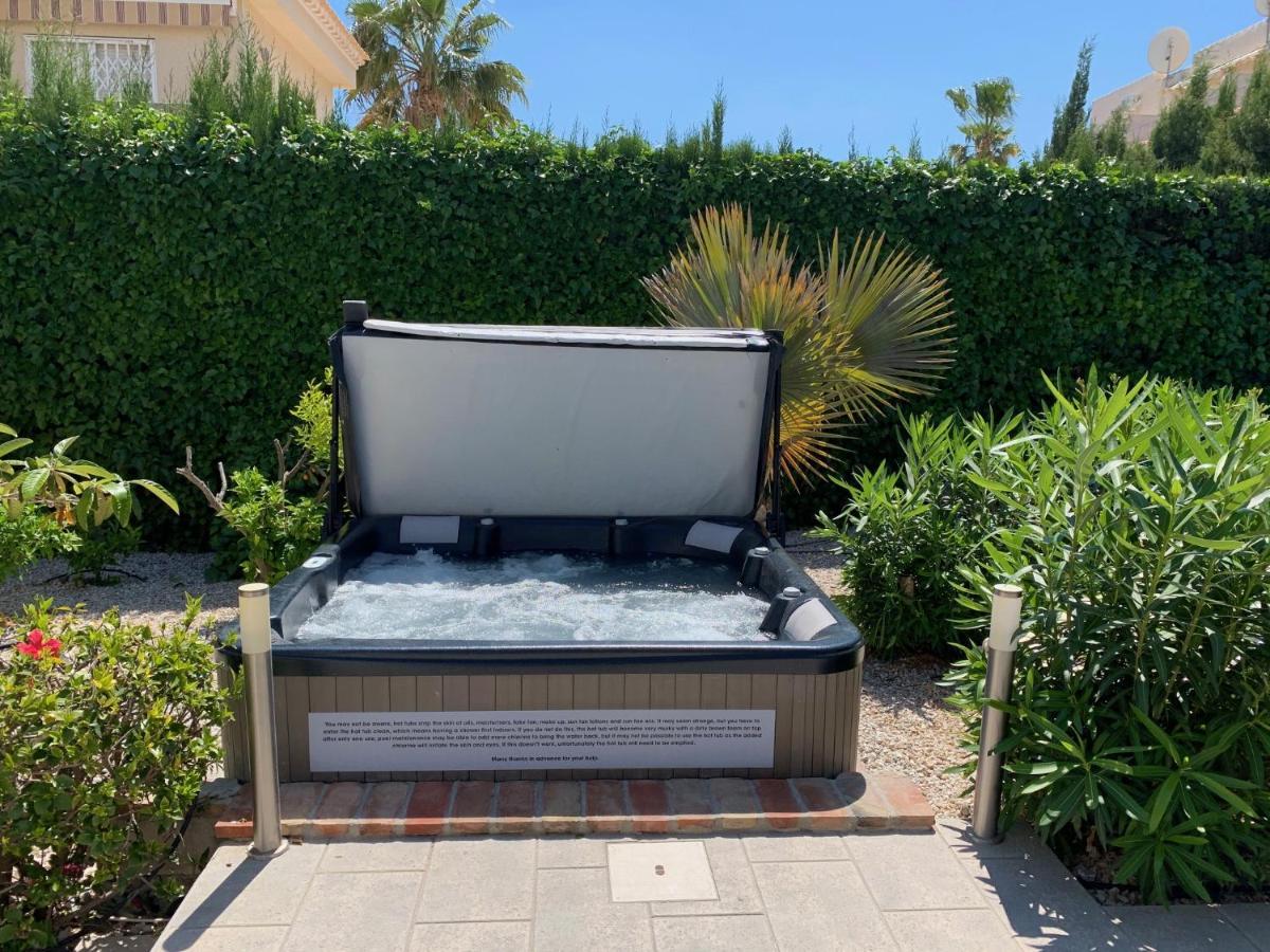 17 Vistamar Playa Flamenca Villa ภายนอก รูปภาพ