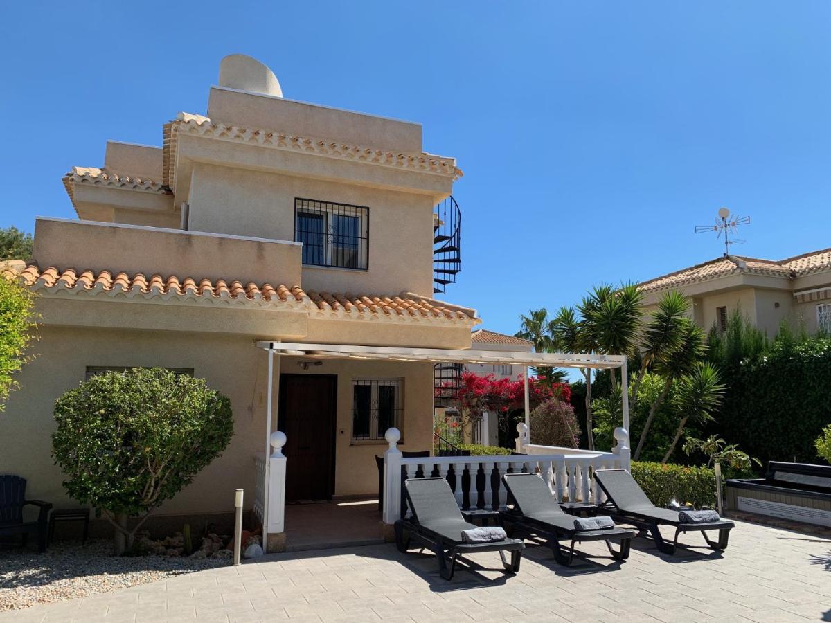 17 Vistamar Playa Flamenca Villa ภายนอก รูปภาพ